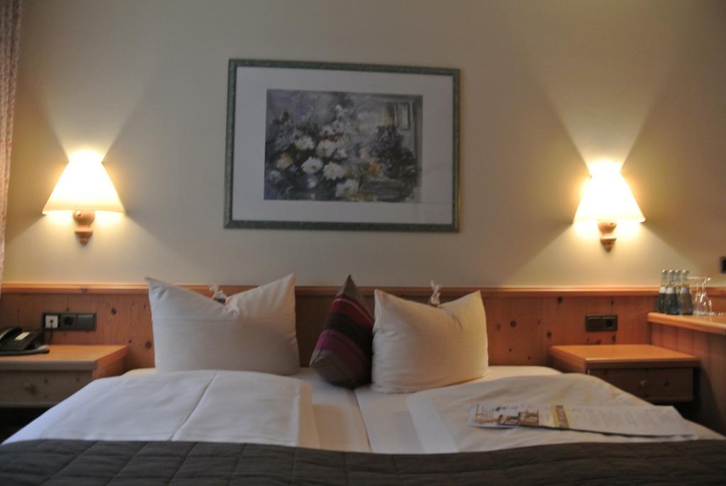 Akzent Hotel Am Bach Dettelbach Dış mekan fotoğraf