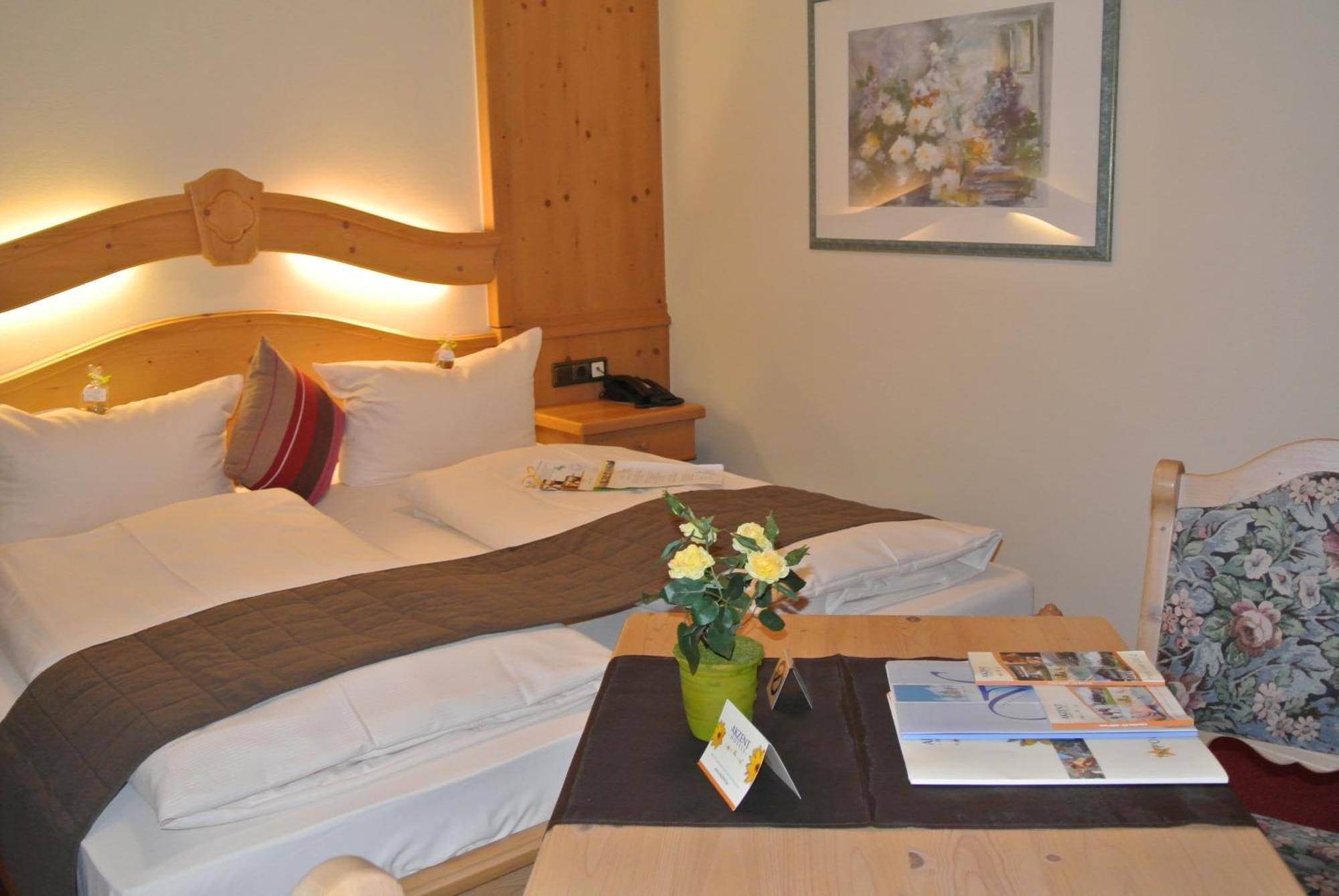Akzent Hotel Am Bach Dettelbach Dış mekan fotoğraf