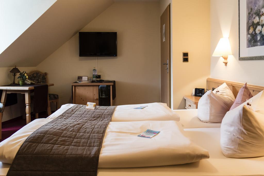 Akzent Hotel Am Bach Dettelbach Dış mekan fotoğraf