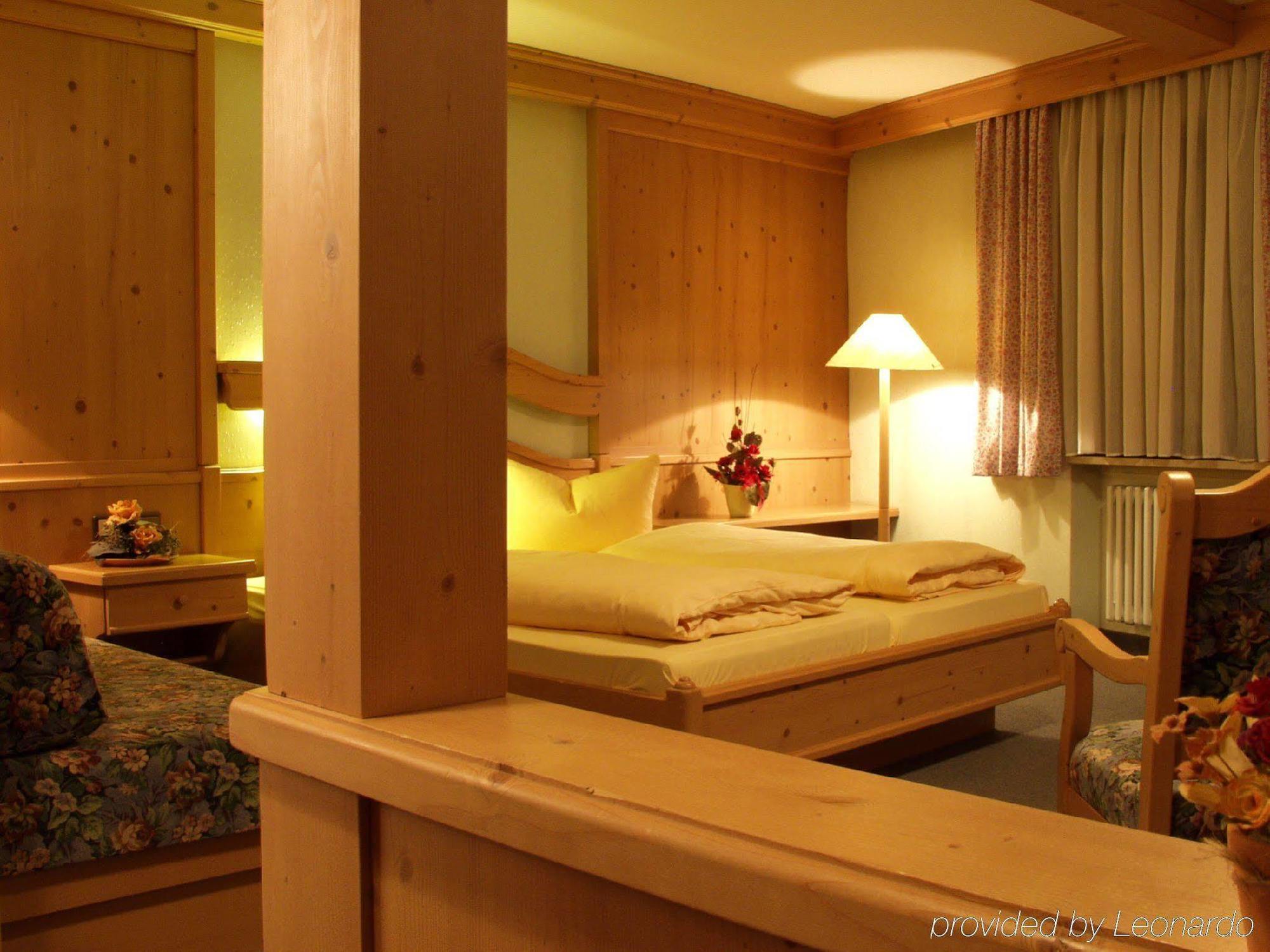 Akzent Hotel Am Bach Dettelbach Dış mekan fotoğraf
